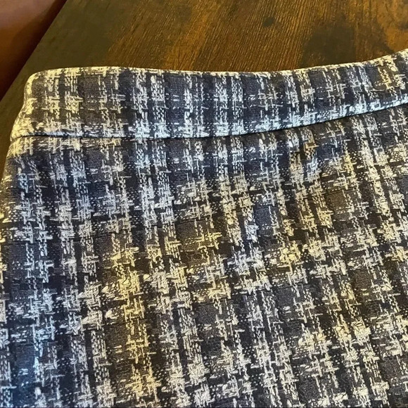 Cute plaid print skort  - Picture 14 of 16